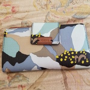 Fossil wallet